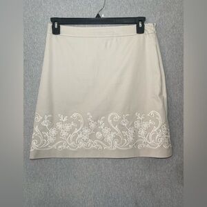 Brooks Brothers Red Fleece Khaki Skirt Embroidered Floral Design Women's Sz 6